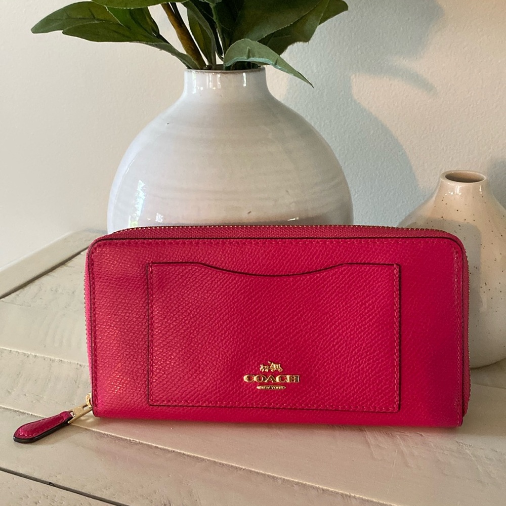 Coach Long Accordion Zip-around Wallet In Leather/Pink Magenta F54007 - Picture 2 of 8